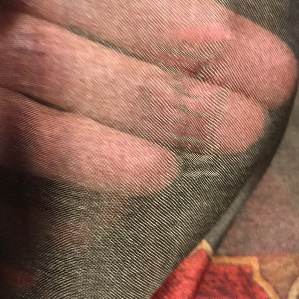Scarf - Picture 6 of 7